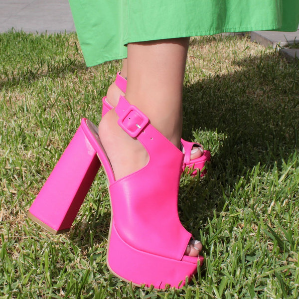 PLATAFORMA PEEP TOE ROSA NEÓN DE TACÓN CAMPANA (MOD 7009)