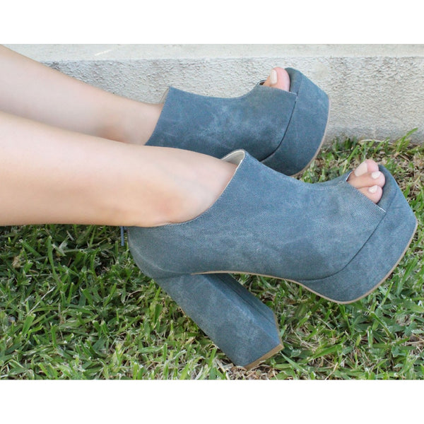 BOTÍN PEEP TOE MEZCLILLA DE TACÓN CAMPANA CON PLATAFORMA (MOD 1011)