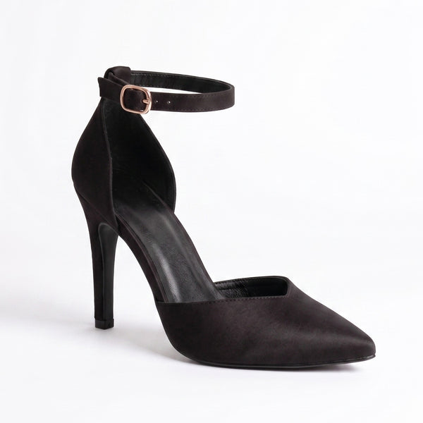 ZAPATILLA PUNTAL NEGRA DE TACÓN DELGADO (MOD 4032)