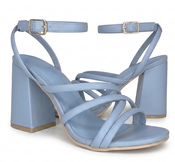 Zapatilla Celeste De Tacón Campana Con Tiras (MOD 705)
