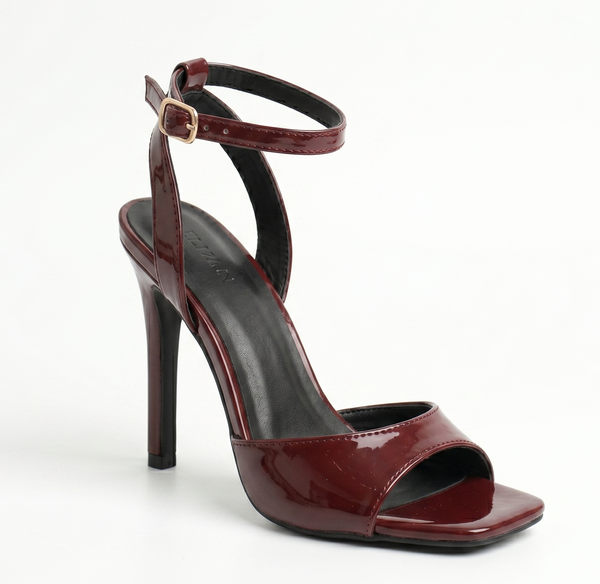ZAPATILLA BÁSICA VINO DE TACÓN DE AGUJA (MOD 7201)
