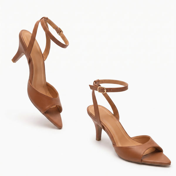 SANDALIA PUNTAL CAMEL DE TACÓN DE AGUJA CON PULSERA (MOD 3010)
