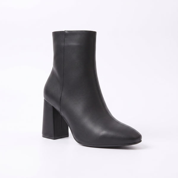 BOTÍN NEGRO ELEGANTE CON TACÓN GRUESO PARA MUJER (MOD 840-1)