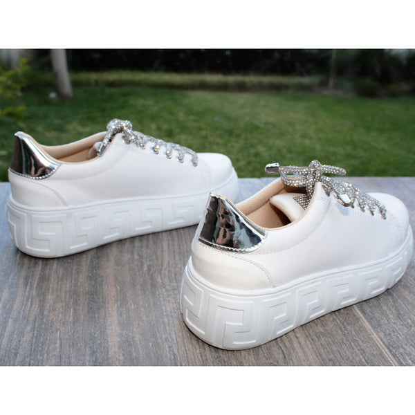 CHUNKY SNEAKERS BLANCO CON AGUJETA CON PIEDRAS (MOD 745)