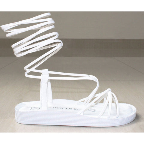 SANDALIA BLANCA CON TIRAS (MOD 27720)