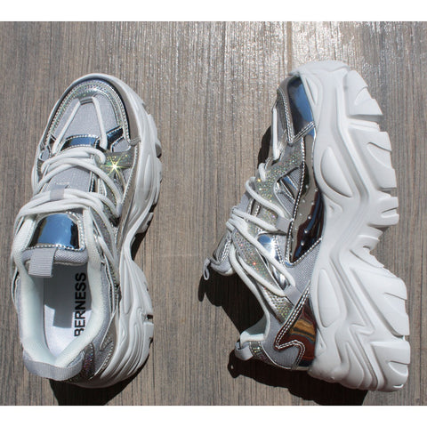 CHUNKY SNEAKERS PLATA CON PIEDRAS (MOD BERNESS)