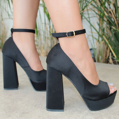 PLATAFORMA PEEP TOE NEGRA DE TACÓN CAMPANA (MOD 703)