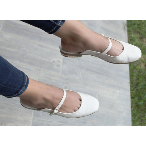 MULE BEIGE CON PULSERA (MOD KARLA)