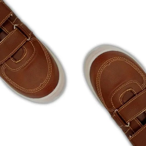 TENIS CAFÉ CASUALES CON VELCRO PARA NIÑO (MOD K-533)