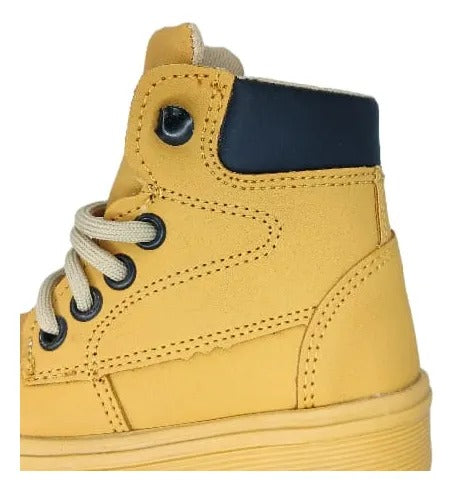 BOTIN TRACK CAMEL/NEGRO CON AGUJETAS PARA NIÑO (MOD K-102)