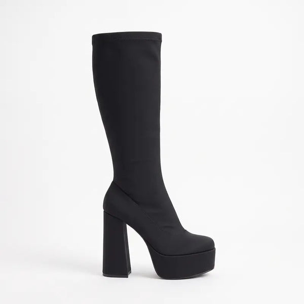 BOTA NEGRA TIPO BRATZ CON TACÓN GRUESO Y PLATAFORMA (MOD 230)
