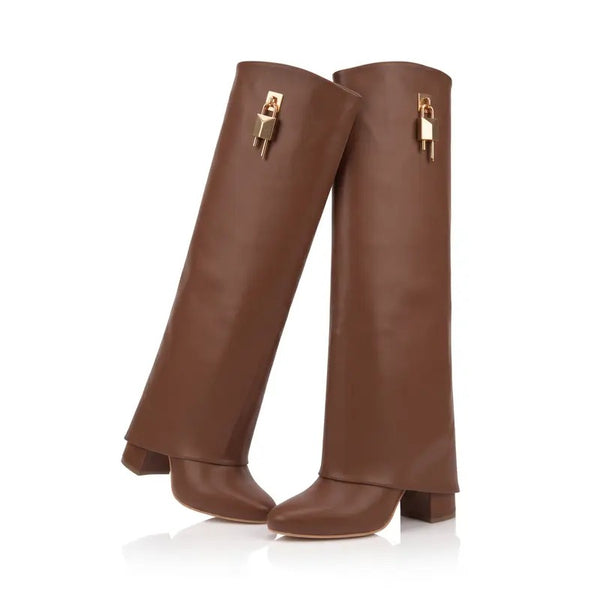BOTA CAMEL DESMONTABLE CON TACÓN GRUESO Y CANDADO (MOD 843)