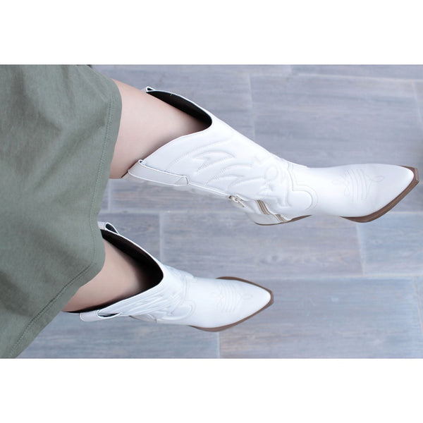 COWBOY BOOTS CREMA CON CIERRE (MOD 1050)
