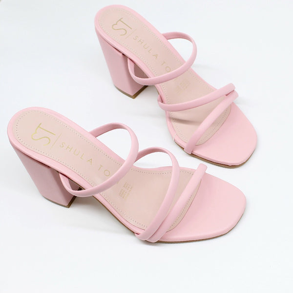 SANDALIA TACÓN GRUESO TIRAS ROSA  (MOD 300)
