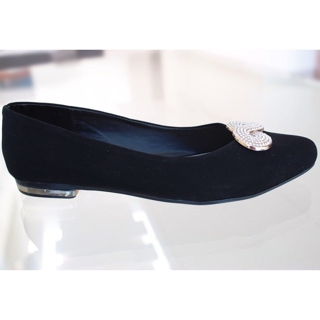 BALLERINA NEGRA CON HERRAJE (MOD 01)