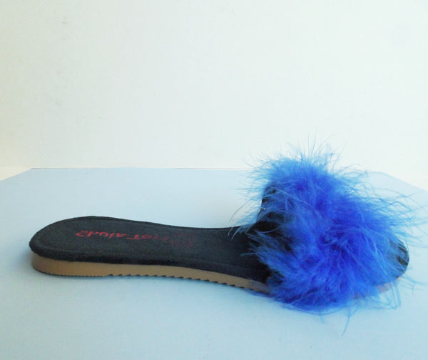SANDALIA PLANA PLUMAS (MOD S-02)