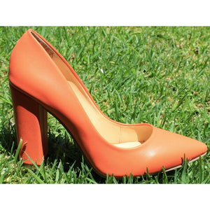 ZAPATILLA NARANJA CON TACÓN GRUESO (MOD 4000)