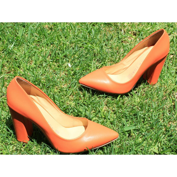 ZAPATILLA NARANJA CON TACÓN GRUESO (MOD 4000)