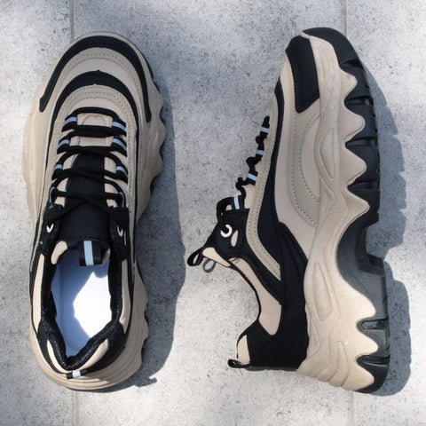 CHUNKY SNEAKERS BEIGE/NEGRO (MOD ALASKA)