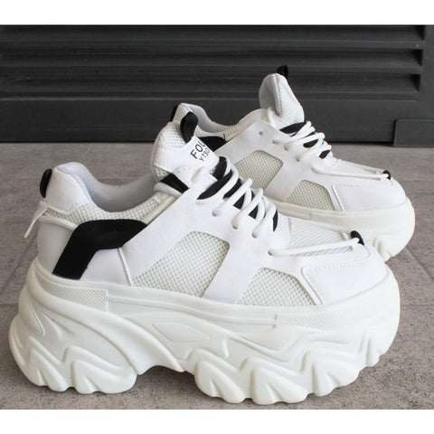 CHUNKY SNEAKERS BLANCO/NEGRO (MOD SONIA)