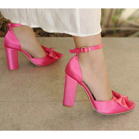 ZAPATILLA PUNTAL FIUSHA DE TACON GRUESO CON MOÑO (MOD 4009)
