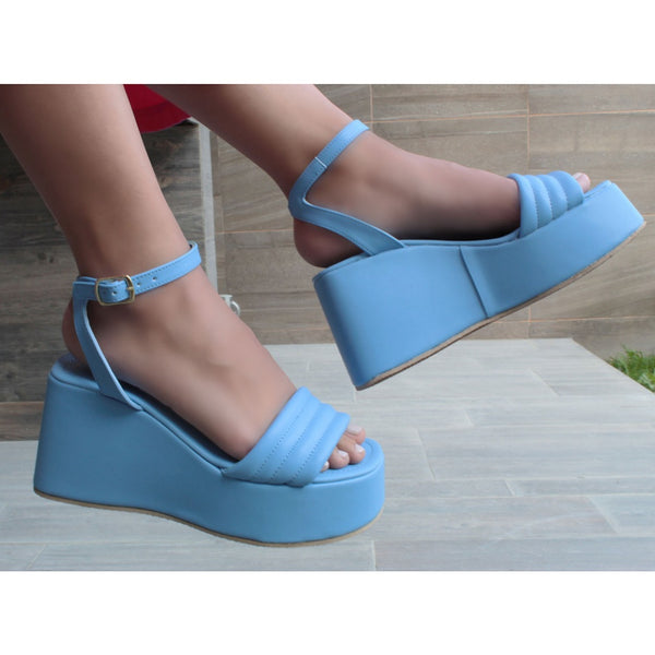 SANDALIA PLATAFORMA AZUL  CON PULSERA (MOD 3500)