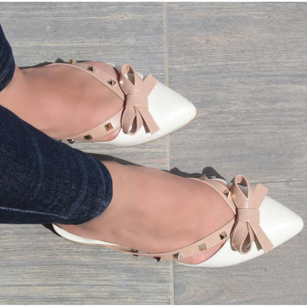 MULE HUESO/BEIGE CON MOÑO Y ESTOPEROLES (MOD LUNA)