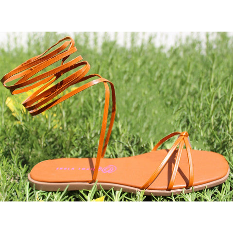 SANDALIA CAMEL CON TIRAS (MOD LIRIO-19)